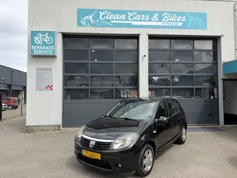 Dacia Sandero 1.2 Blackline (bj 2010)