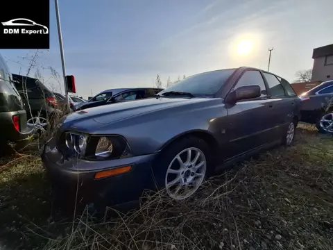 Volvo V40 1.8 Europa Nordic | Only Trailer | - Alleen exportbedrijven en handelaren