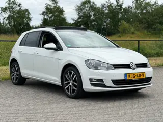 Volkswagen GOLF 1.2 TSI CUP Edition+PANORAMA+DEALERONDERHOUDEN