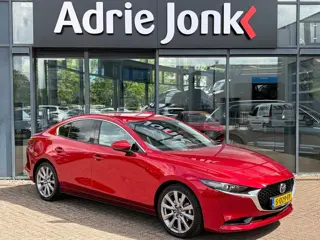 Mazda 3 2.0 e-SkyActiv-G M Hybrid Luxury TREKHAAK | LEDER | Bose AUDIO | 18"LM VELGEN | CAMERA | 1e 