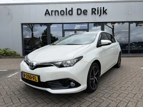 Toyota Auris 1.8 Hybrid Black Edition