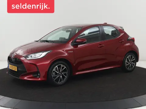 Toyota Yaris 1.5 Hybrid Dynamic | Carplay | Adaptive cruise |  Keyless | Camera | Full LED | Climate