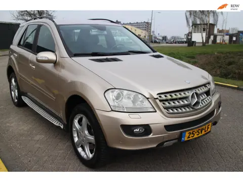 Mercedes-Benz M-klasse 350 LPG 4x4 AUTOMAAT youngtimer_NETTE AUTO