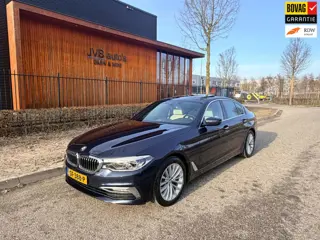 BMW 5-serie 520i High Executive, schuifdak, comfortstoelen, Adaptive LED