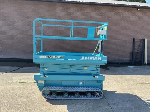 Gebruikte schaar hoogwerker op rups Airman ENCL.061
