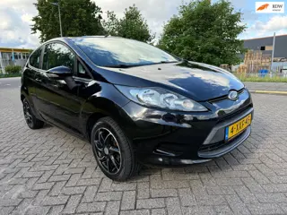 Ford Fiesta 1.25 ZWART_3 DRS_LM VELGEN_NIEUWE BANDEN_NETTE AUTO