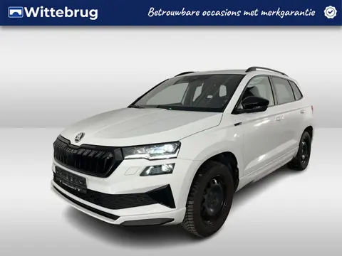 Škoda Karoq 1.5 TSI ACT Sportline / TREKHAAK/ STUUR+STOELVERWARM.V+A/ PARK.SENSOR.V+A/ CAMERA/ DCC/ 