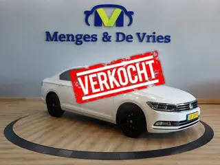 Volkswagen Passat 1.8 TSI Highline Airco ECC | LED | Parkeer Sensoren | Adaptive Cruise | Navigatie 
