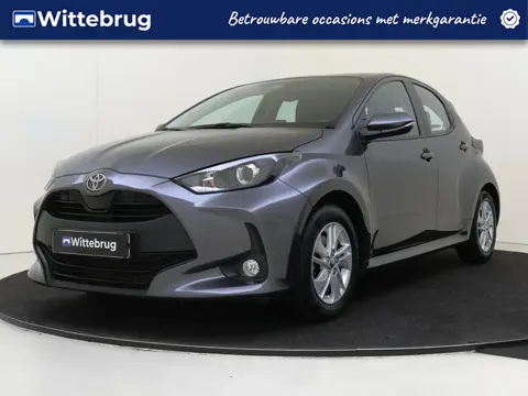 Toyota Yaris 1.5 Hybrid 115 Active (bj 2024, automaat)