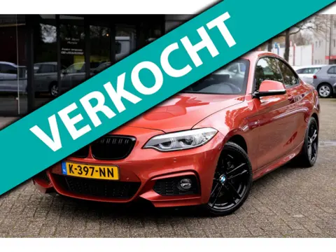 BMW 2-serie Coupé 230i High Executive M-Sport Schuif-/kanteldak HarmanKardon Adaptieve LED koplampen