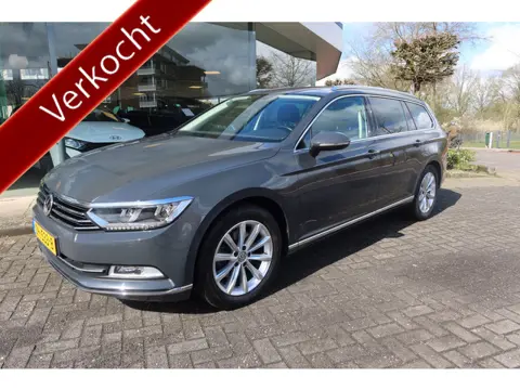 Volkswagen Passat Variant 1.5 150PK TSI Highline DSG I TREKHAAK