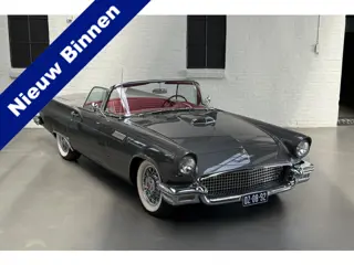 Ford THUNDERBIRD CONVERTIBLE 4,8 V8 FULLY RESTORED + HARDTOP Vele extra's
