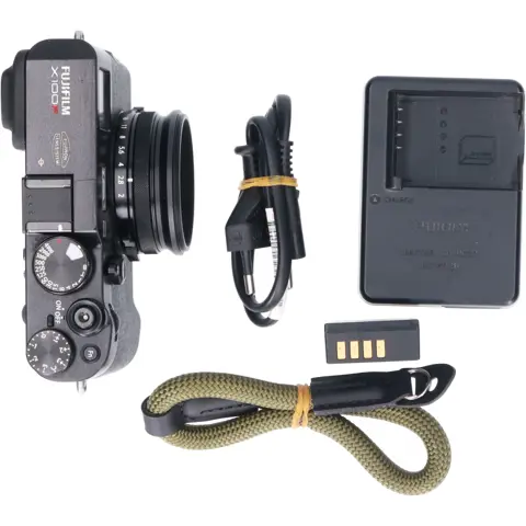 Tweedehands Fujifilm FinePix X100F Zwart CM7033