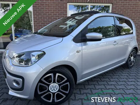 Volkswagen up! 1.0 high up! 75PK NIEUWE APK / SCHUIF.KANTELDAK / STOELVERW. / C