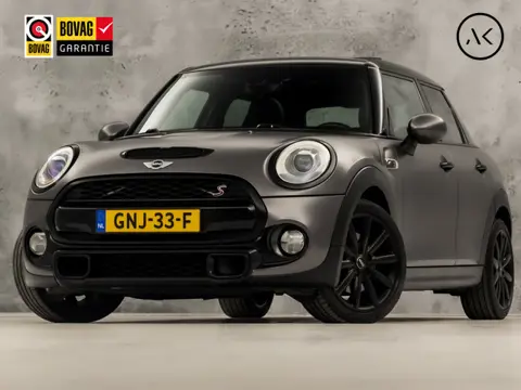 MINI 5-deurs 2.0 Cooper S Chili 192Pk Automaat (PANORAMADAK, GROOT NAVI, HEAD-UP DISPLAY, LEDER, STO