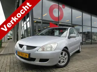Mitsubishi Lancer 1.6 Comfort | AIRCO | DEALER ONDERHOUDEN | TREKHAAK | LICHTMETALEN WIELEN |