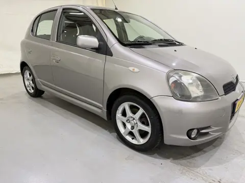 Toyota Yaris HB 1.5 VVT-i T Sport (bj 2002)