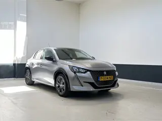 Peugeot E-208 EV Allure Pack 50 kWh | SOH % Apple Carplay/ Android Auto | Camera | NL