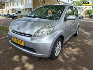 Daihatsu Sirion 2 AUTOMAAT / 131.000 NAP / 5 deurs / Leuke auto