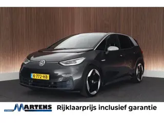 Volkswagen ID.3 First Max 204pk 58 kWh Trekhaak Panoramadak Matrix LED Camera Stoelverwarming Naviga