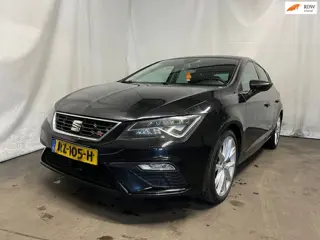 Seat Leon 1.8 TSI FR Business Intense - Achter Schade
