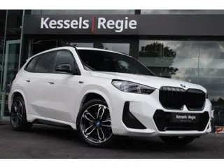 BMW X1 xDrive30e M-Sport | Pano | ACC | 19” | Keyless | Ambient | Massage | Camera | Stoelverwarming