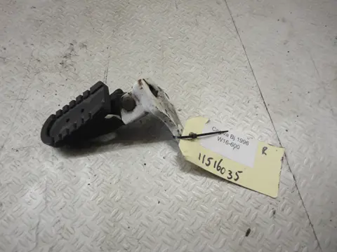 DUO VOETSTEUN RECHTS Cagiva W16 600 1996 - 1996