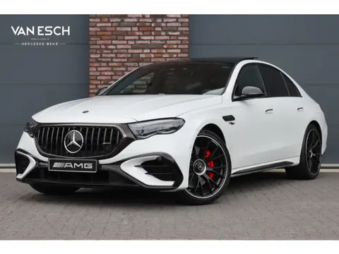 Mercedes-Benz E-Klasse AMG 53 4MATIC+ Premium | 612pk | Hyperscreen | Achterasbesturing | Carbon | A
