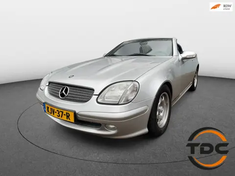 Mercedes-Benz SLK-klasse 200 K. AUTOMAAT AIRCO LEER HARD-TOP