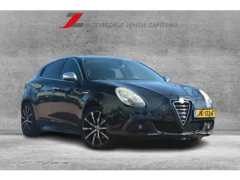 Alfa Romeo Giulietta 2.0 JTDm Progression | LED | Cruise | Elek Ramen | Airco |