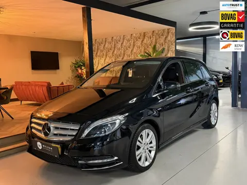Mercedes-Benz B-klasse 1.8 Nederlandse Auto|Trekhaak|Cruise|Navi|Climate Control|PDC Rijklaar