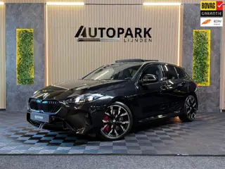 BMW 1-serie 120 M Sport Pro PANO|FABRIEKSGARANTIE|HARMAN KARDON|DEALER ONDERHOUDEN|KEYLESS|CARPLAY|C