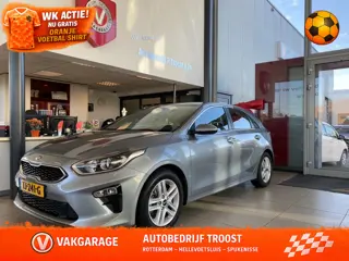 Kia Ceed 1.0 T-GDi DynamicLine,NL Auto,Navigatie,Achteruitrijcamera,Trekhaak,Achteruitrijsensoren,Cl