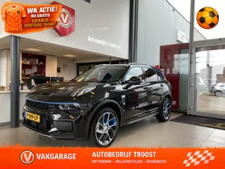 Lynk & Co 01 1.5,Panoramadak/360° Camera/Keyless/Lane assist/Adaptive cruise control/Navigatie/Apple