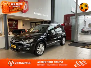 Volkswagen Tiguan 2.0 TSI Sport&Style 4Motion,Automaat,Navigatie,Achteruitrijcamera,Spraakbediening,