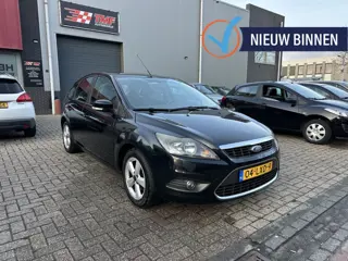 Ford Focus 1.6 Ghia Airco Nw APK NAP Goed Onderhouden!