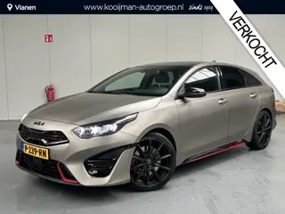 Kia ProCeed 1.6 T-GDi GT Snelste uitvoering, GT, 205PK! Sportuitlaat, WRAP, originele kleur zwart ka