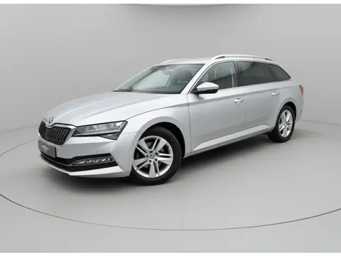 Skoda Superb Combi 1.4 TSI iV Style * Trekhaak * Memory * Digitale teller *