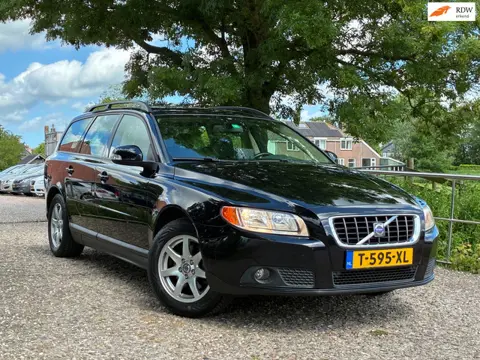 Volvo V70 2.0 Summum | Navi + Cruise + Clima Nu € 3.975,-!!!