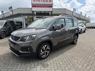 Peugeot Rifter 1.2 Puretech Active Peugeot Rifter 1.2 PureTech Active | Ruime gezinsauto | Trekhaak 