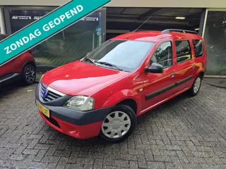 Dacia Logan MCV 1.6 Ambiance | 1E EIGENAAR | 12MND GARANTIE | AIRCO | LAGE KM | NW APK | TREKHAAK |