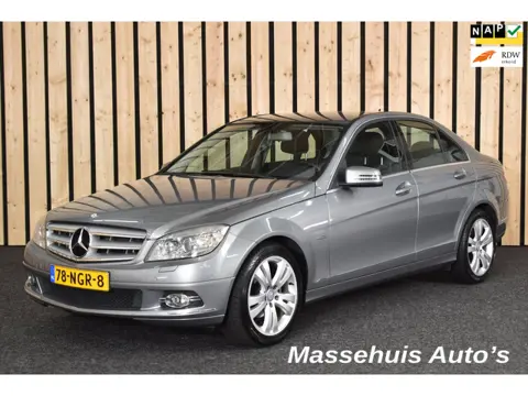 Mercedes-Benz C-klasse 180 CGI BlueEFFICIENCY Business Edition Avantgarde Trekhaak Navi Clima Cruise