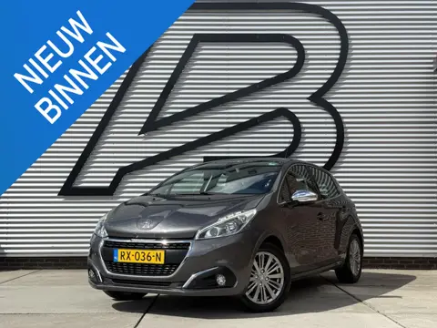 Peugeot 208 1.2 PureTech Blue Lease Executive 2e Eigenaar|Navi|Carplay|D-riem vv in 2025|Trekhaak|PD