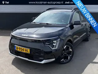 Kia Niro EV ExecutiveLine 64.8 kWh Nieuw geleverd en dealeronderhouden, 1e eign. Vol luxe! Schuif/ka