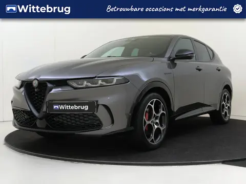 Alfa Romeo Tonale 1.5T Hybrid Sprint | Stoel en Stuurverwarming | Camera | Carplay | 160PK | Elektri
