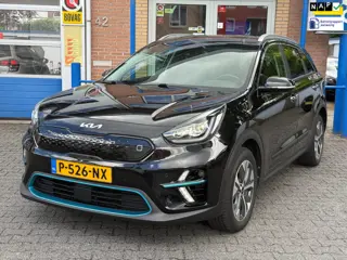 Kia E-Niro DynamicPlusLine 64 kWh | SOH 100% | BTW | Panoramadak | Parkeersens. V+A+Camera | Stoelve