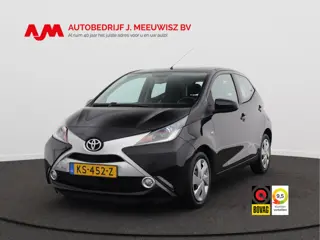 Toyota Aygo 1.0 VVT-i x-play/ lage km/ zeer mooi!