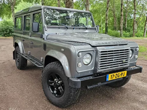 Land Rover Defender 110 2.4 TD SW Xtech 7-zits