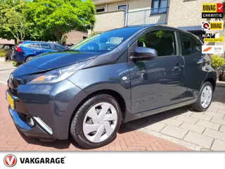 Toyota Aygo 1.0 VVT-i x-play