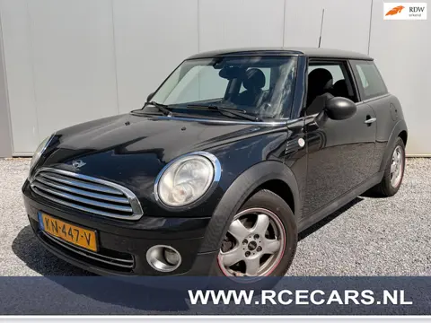 Mini 3-Deurs 1.6 One Salt In zeer goede staat altijd netjes onderhouden !